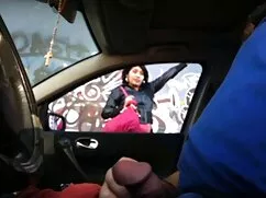 সুন্দরী বালিকা দুর্দ ...