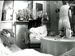বড়ো মাই, কালো মেয়ে ...